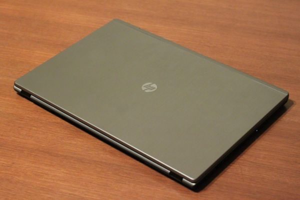 The HP DM3 looks more solid and reliable than other ultrabooks, but it's at the same time bulkier.