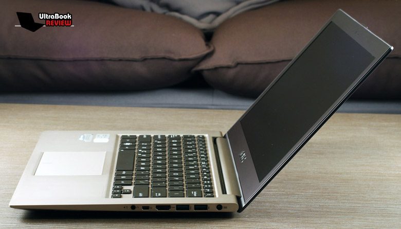 The Asus UX32A is just as beautiful as the other Zenbooks
