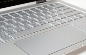 spectre keyboard touchpad