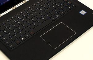 yoga keyboard touchpad
