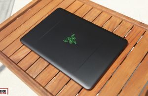 razer blade design2