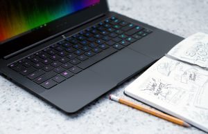 Razer Blade Stealth 4