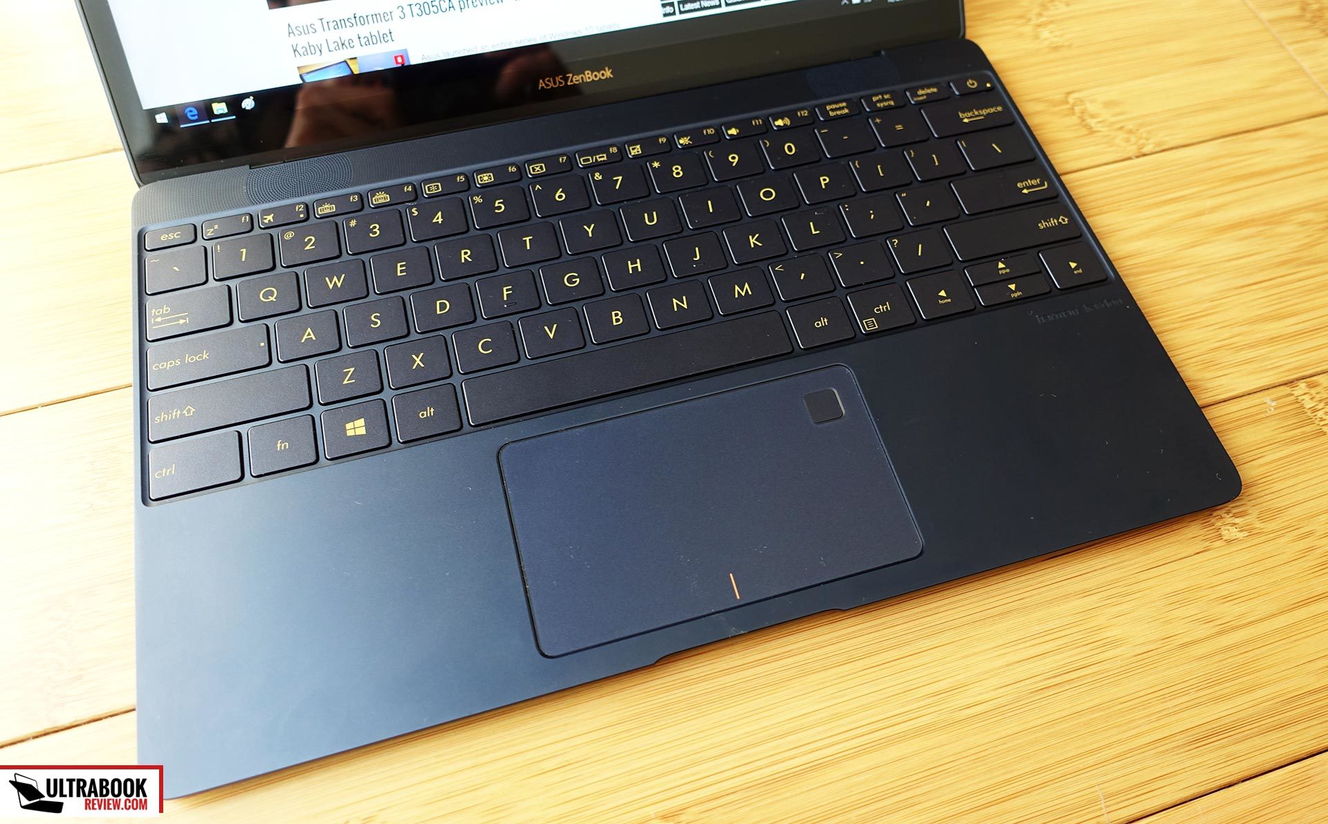 Asus Zenbook 3 UX390UAK (UX390UA series) review - THE ultrabook of