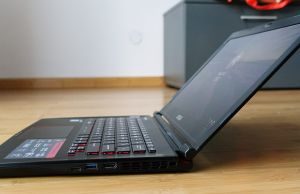 msi gs43 sideview