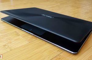 asus zenbook ux550 hinge strong