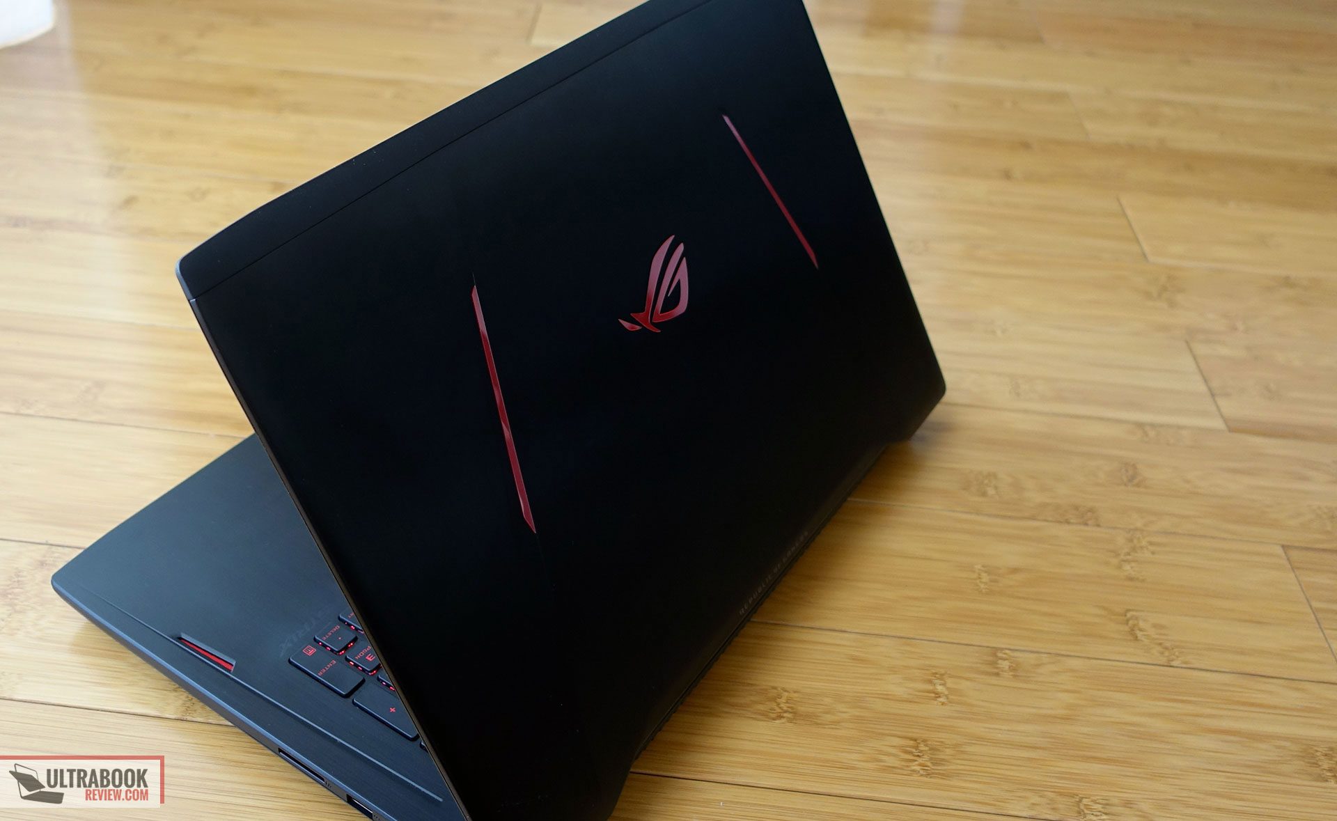 Asus Rog Strix Gl702zc Review And Impressions The Amd Ryzen 7 1700 Laptop