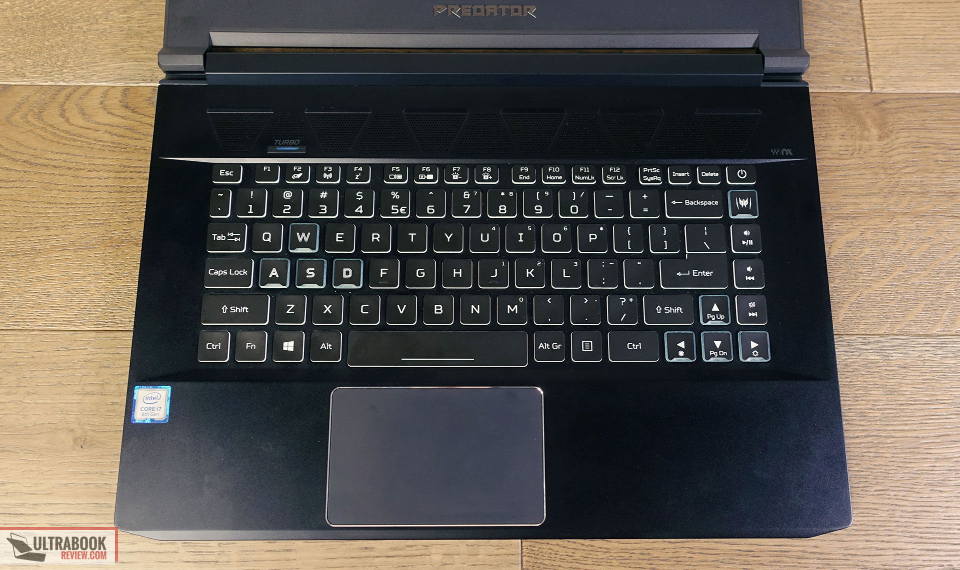 Acer Predator Triton 500 - keyboard