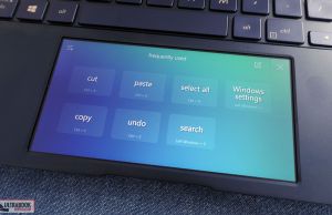 Asus ZenBook 14 UX434FL - Screenpad