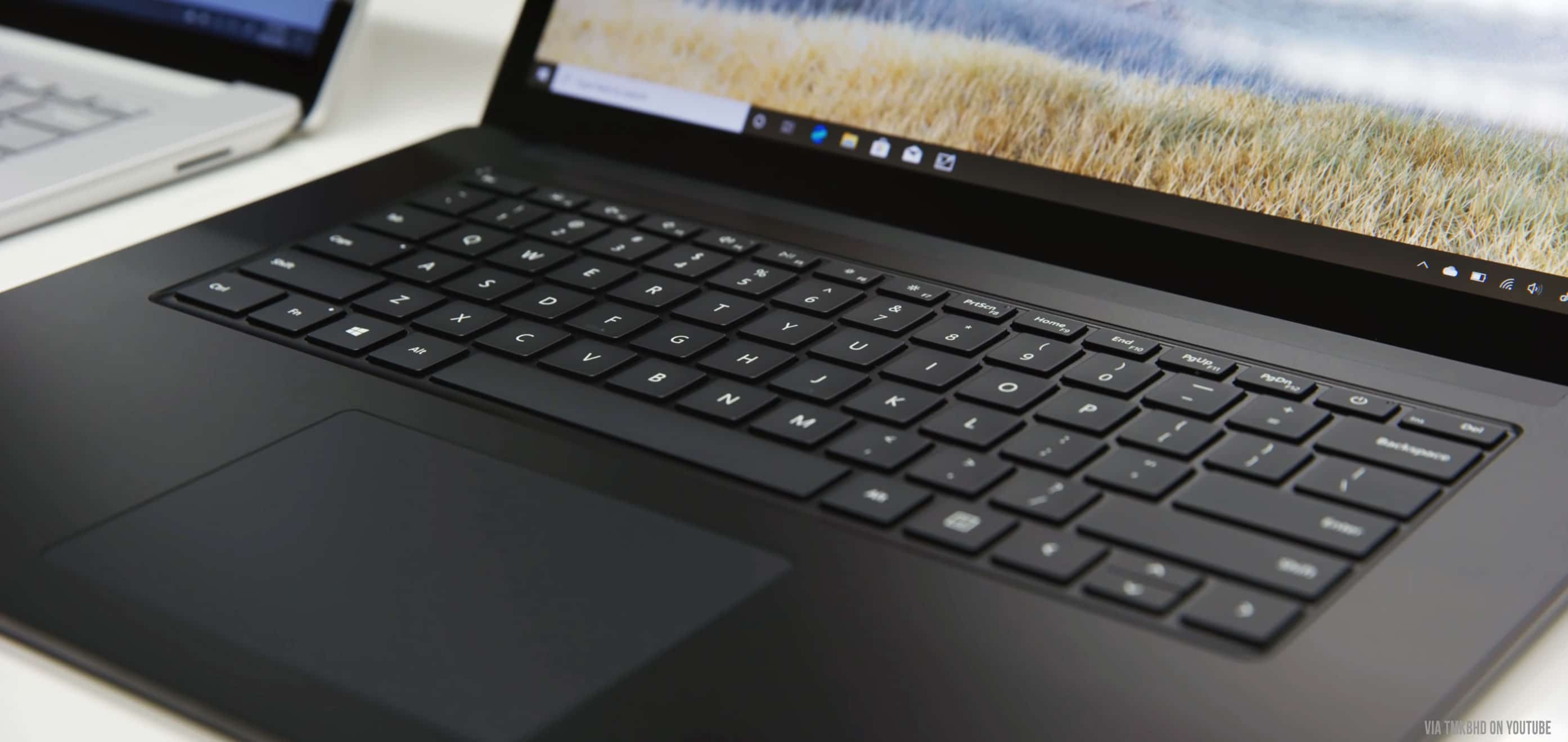 surface laptop keyboard2