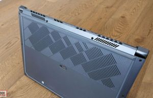 exterAsus StudioBook Pro W700 - cooling