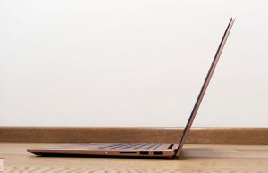 Lenovo IdeaPad S540 - profile