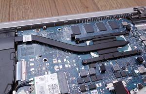 Acer Swift 3 SF313-52 internals - cpu and gpu