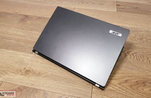 Acer TravelMate P6 P614 exterior