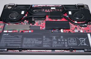 Asus ROG Zephyrus G14 GA401IV - battery and speakers