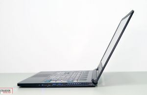 Acer Predator Triton 500 - slim profile