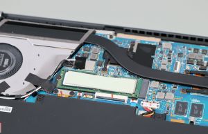 ZenBook 14 UM433 - cooling, ssd