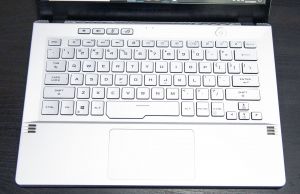 Zephyrus G14 keyboard- Mirage White