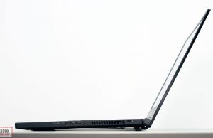 Asus Zephyrus S15 - profile