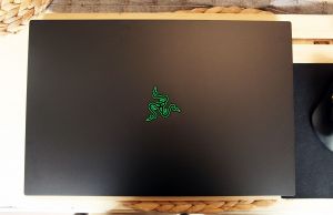 Razer Blade Pro 17 - exterior