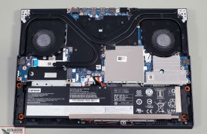 Lenovo Legion 5 internals and disassembly