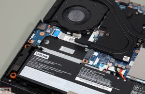 Lenovo Legion 5 internals storage and speakers