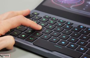 Asus Zephyrus Duo keyboard stroke