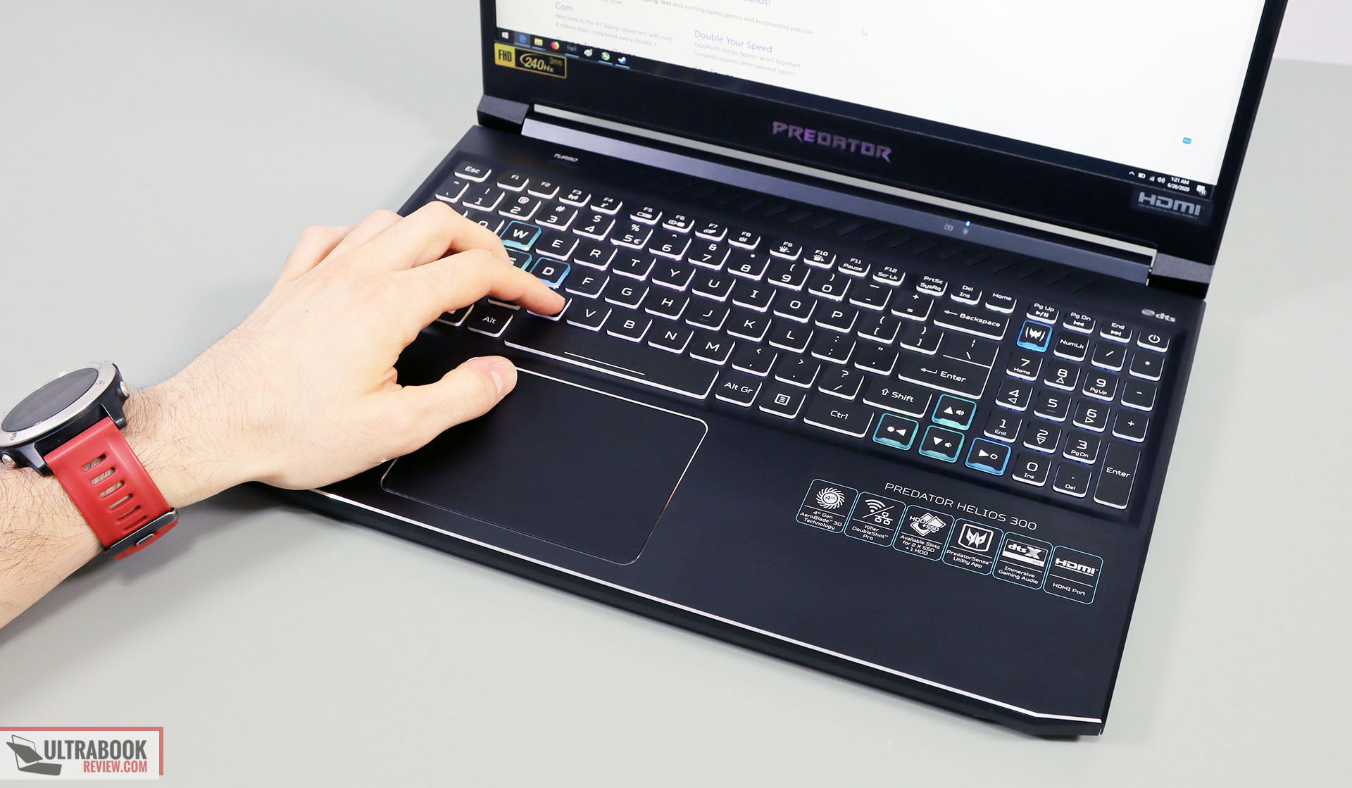 Acer Predator Helios 300 - keyboard and clickpad