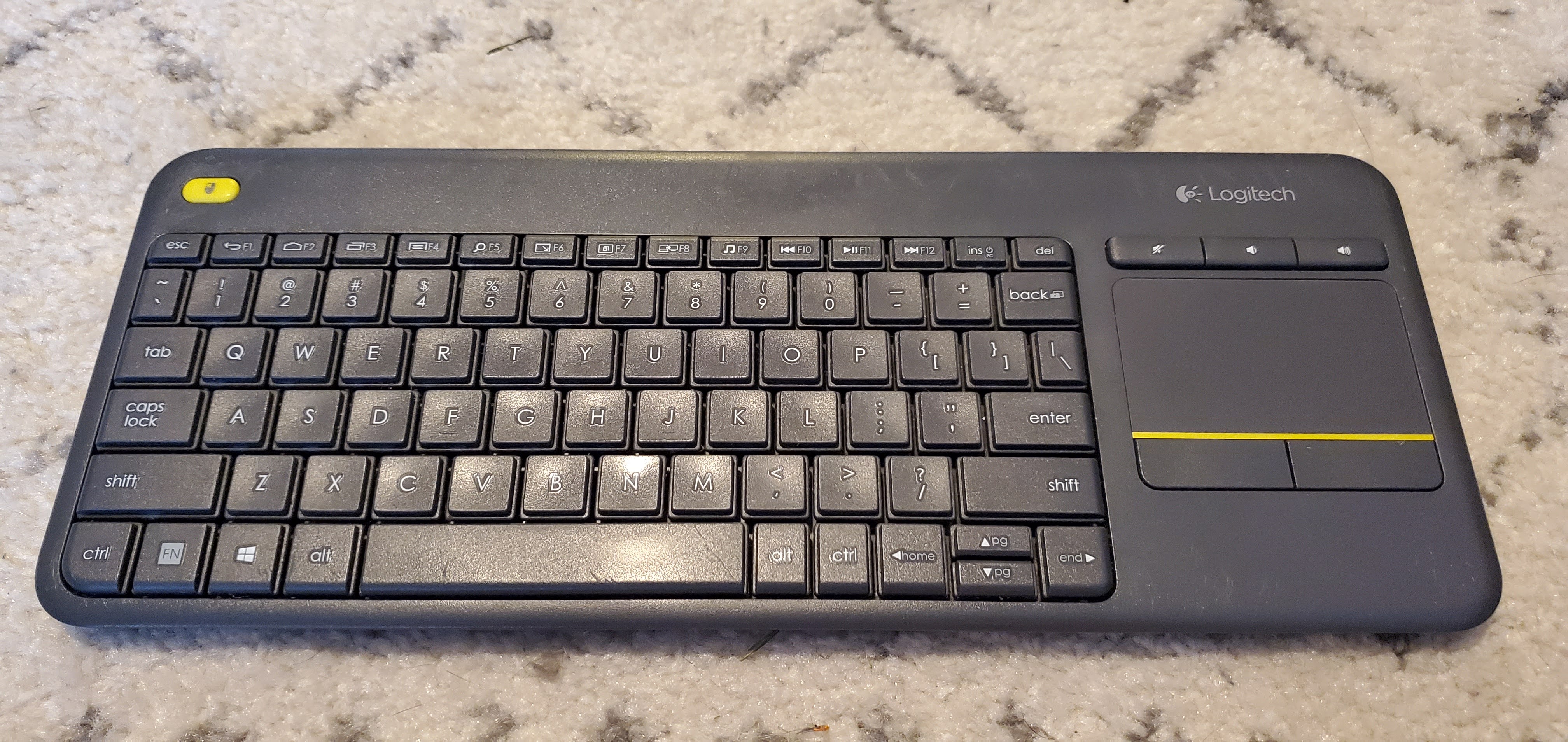 mandskab Mandag en kreditor Logitech K400 Plus vs K830 vs MX Keys- My search for the best wireless  keyboard