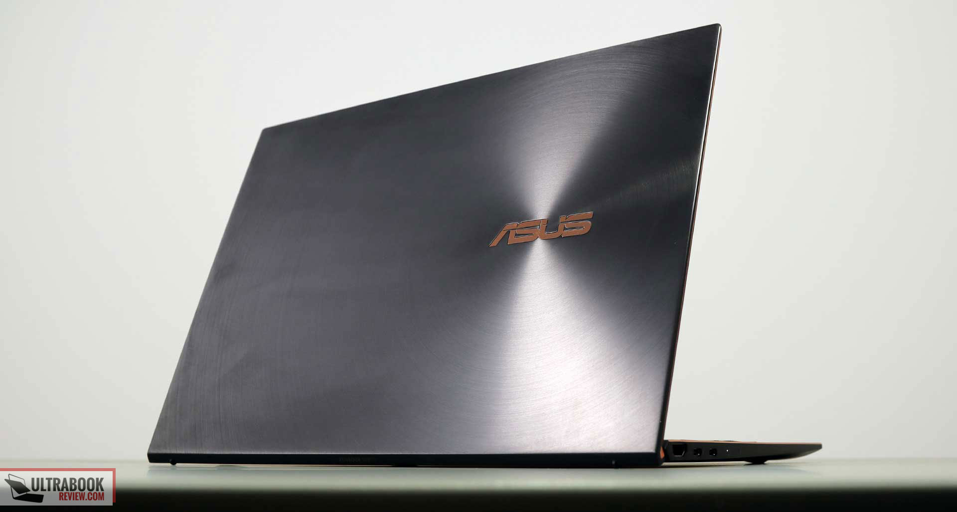 ASUS ZenBook S UX393EA review (Core i7-1165G7 Tiger Lake, 3:2 3K 