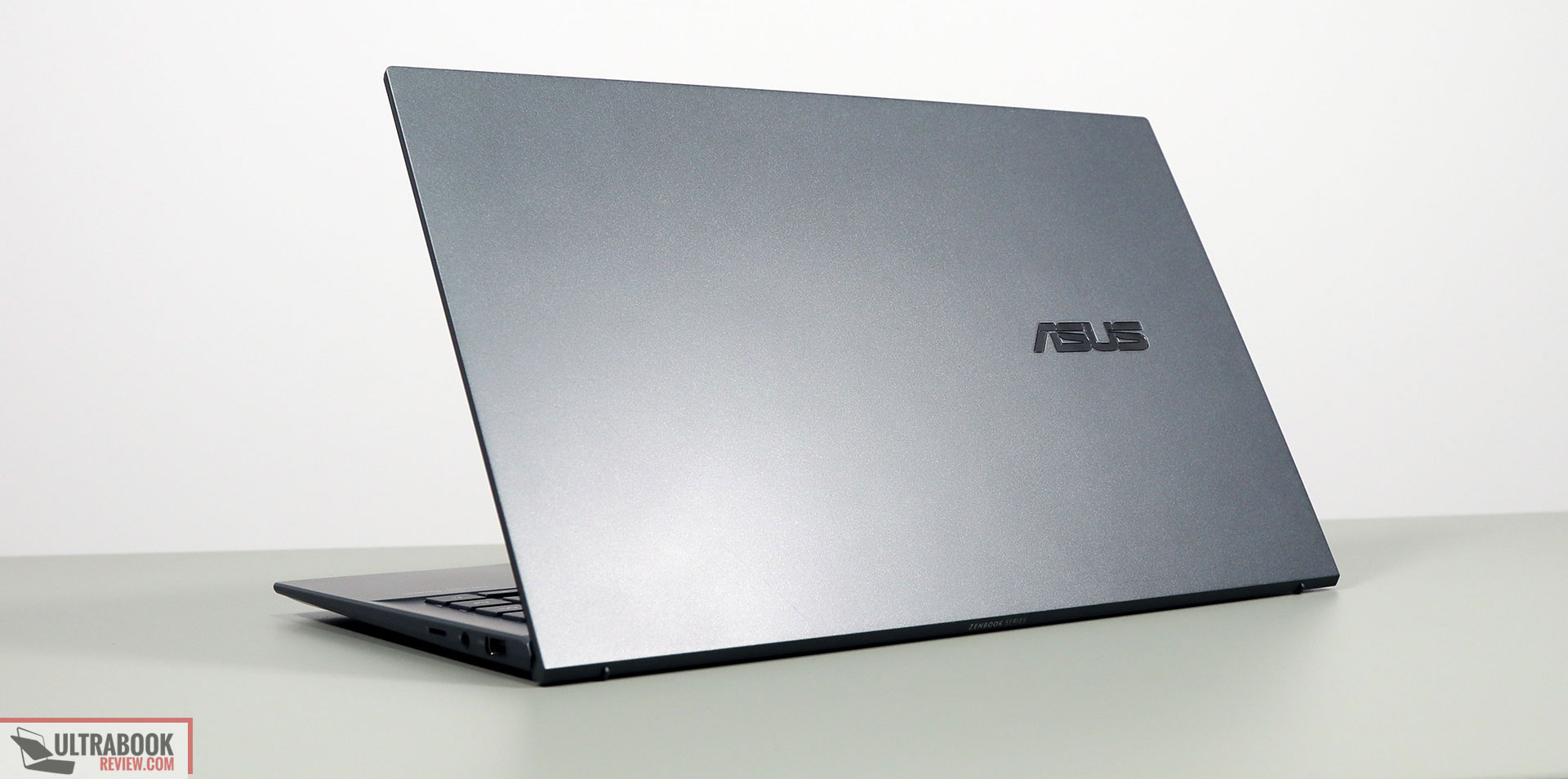 Asus Zenbook 14 UX435EG -  External Reviews