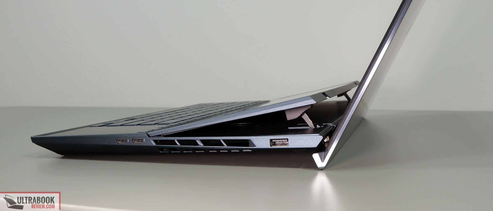 Asus ZenBook Pro Duo 15 OLED (UX582L) review: A premium dual