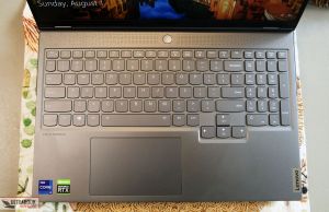 Lenovo Legion 7i - keyboard and clickpad