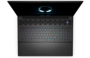 alienware m18 interior keyboard