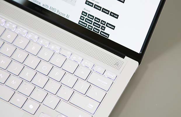 Asus Zenbook S 14 OLED UX5406S impressions (Intel Lunar Lake)