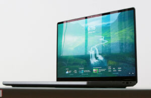 screen glossy
