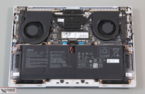 Lenovo Thinkpad X1 Carbon vs. Asus Expertbook Ultra comparison ExpertBook Ultra